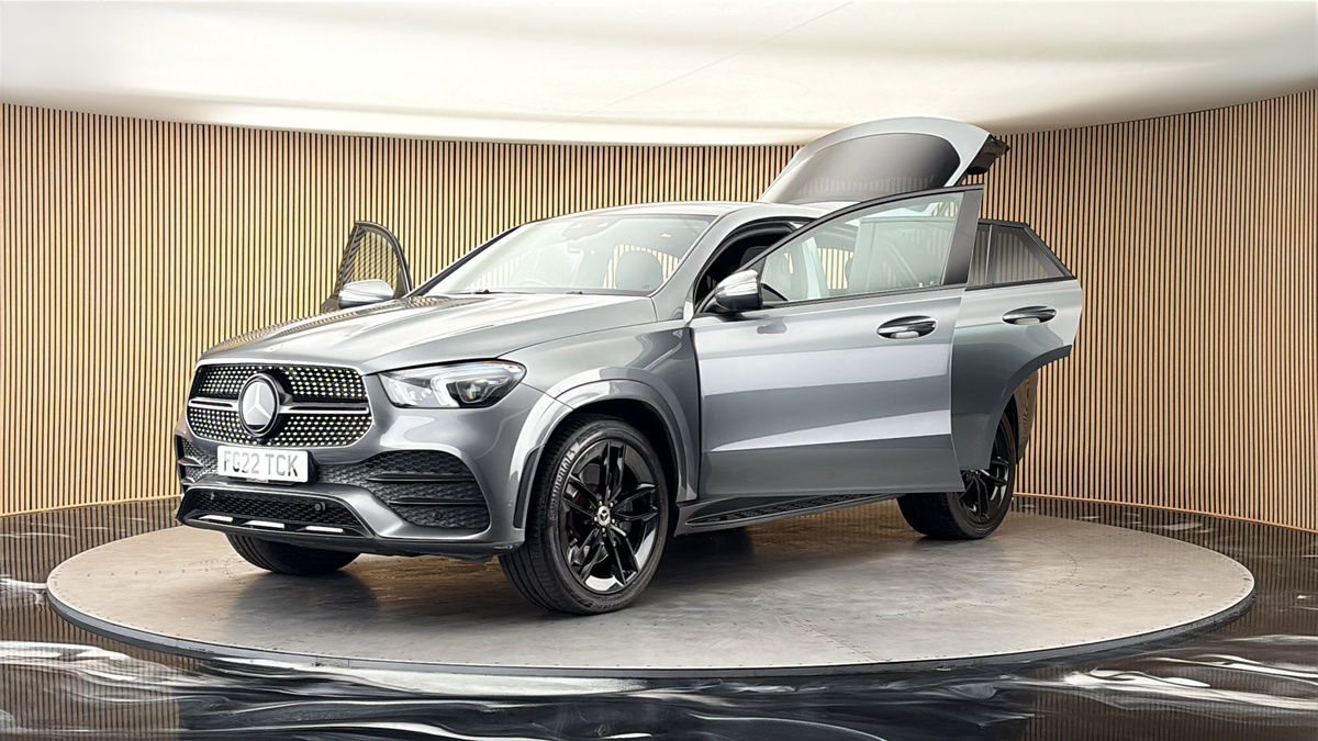 More views of Mercedes-Benz GLE