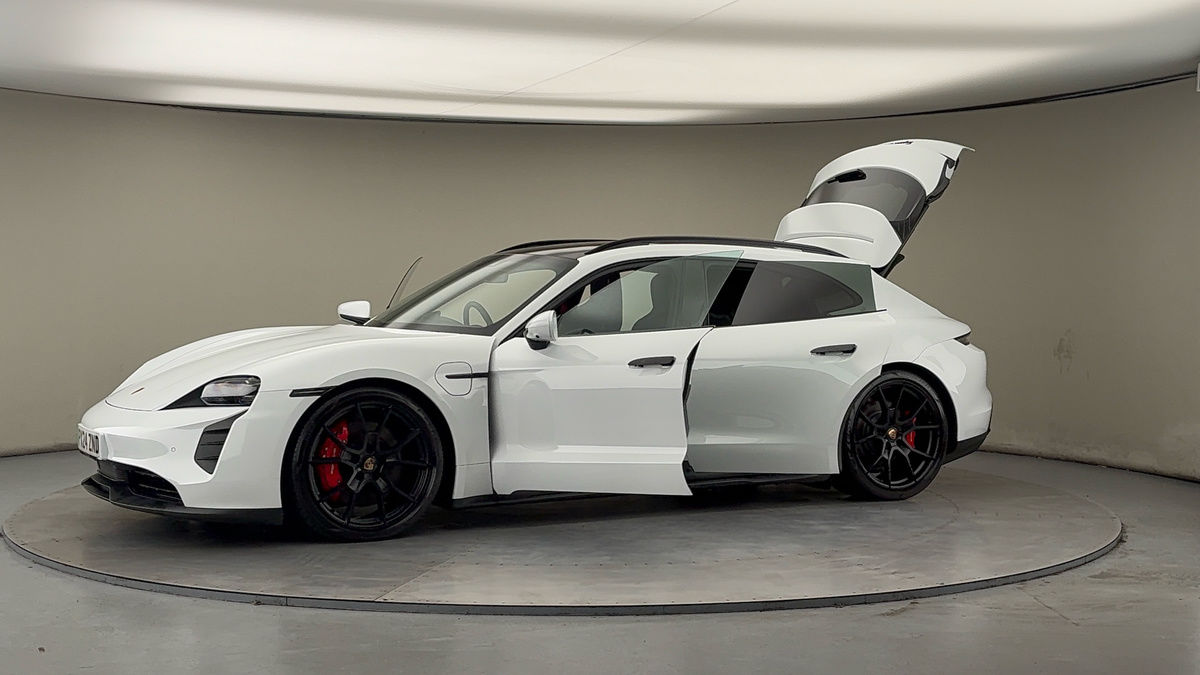 More views of Porsche Taycan