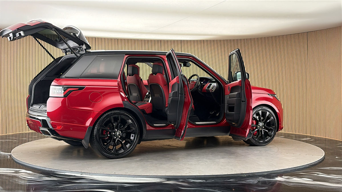 More views of Land Rover Range Rover Sport