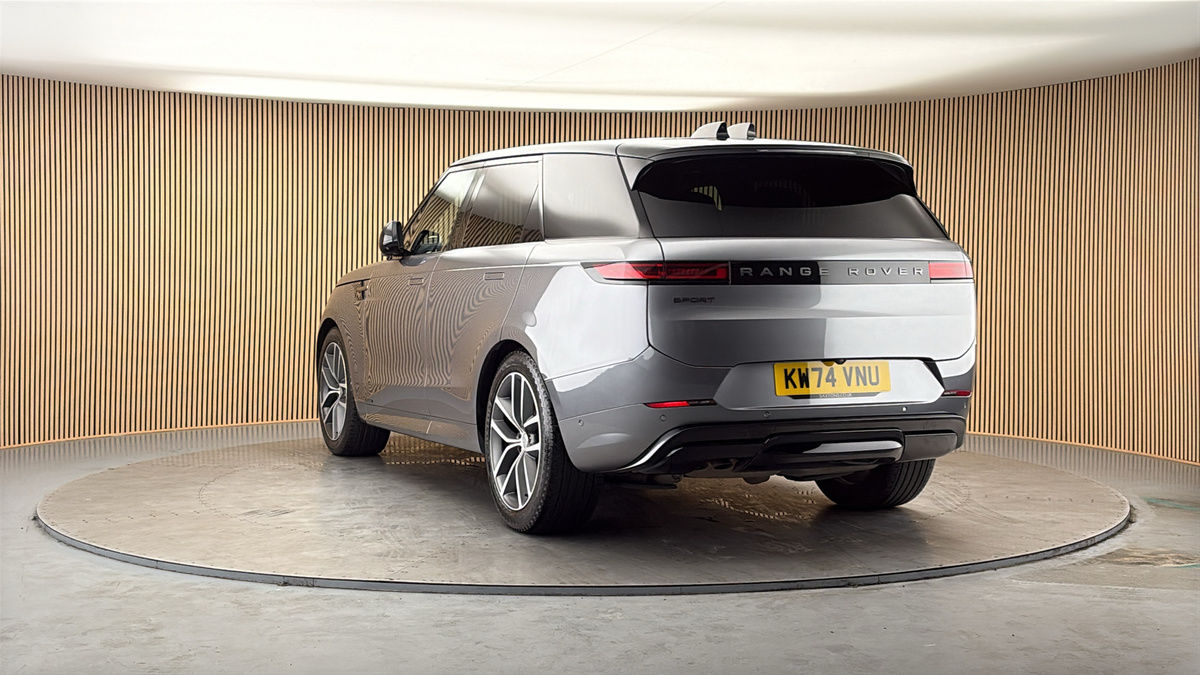 More views of Land Rover Range Rover Sport