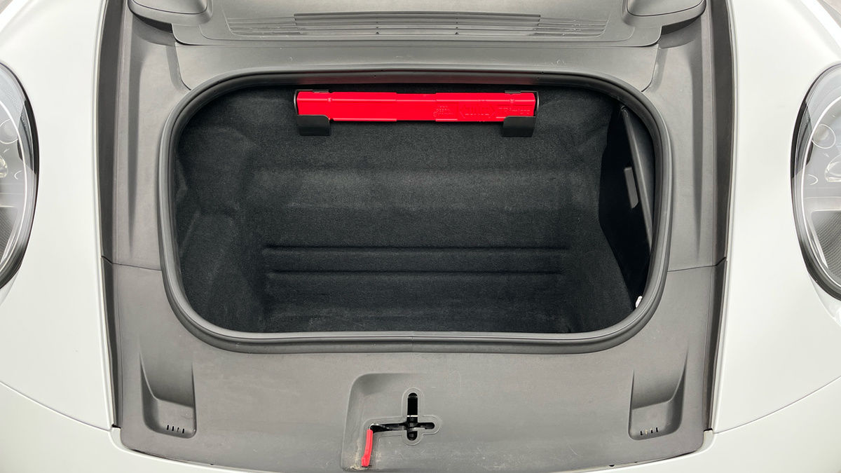 Porsche 911 Image 11