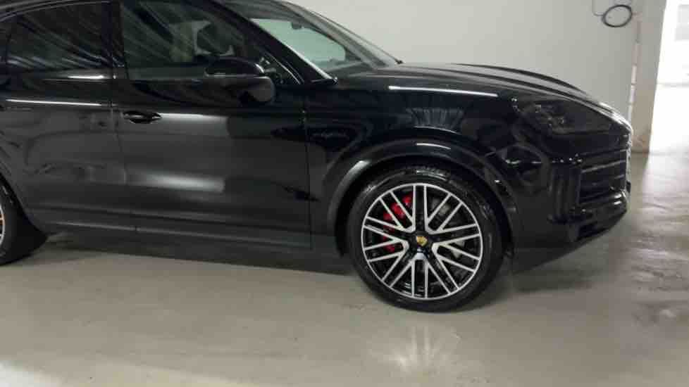 More views of Porsche Cayenne
