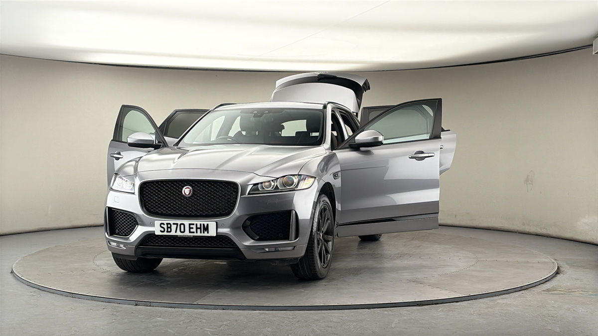 More views of Jaguar F-PACE