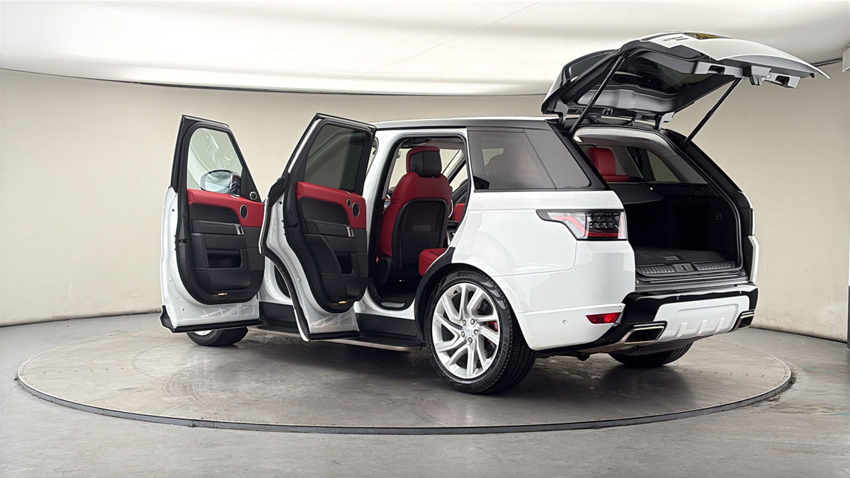 More views of Land Rover Range Rover Sport