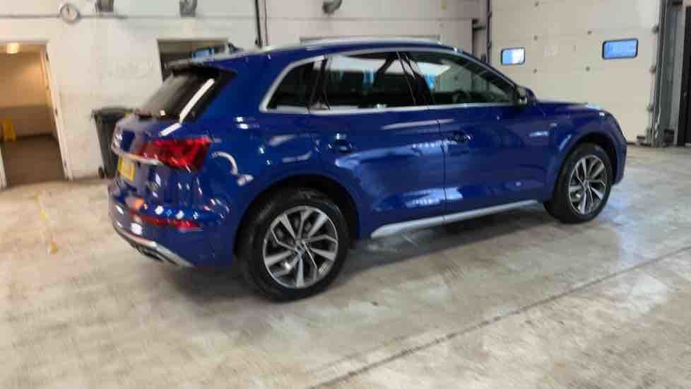 More views of Audi Q5