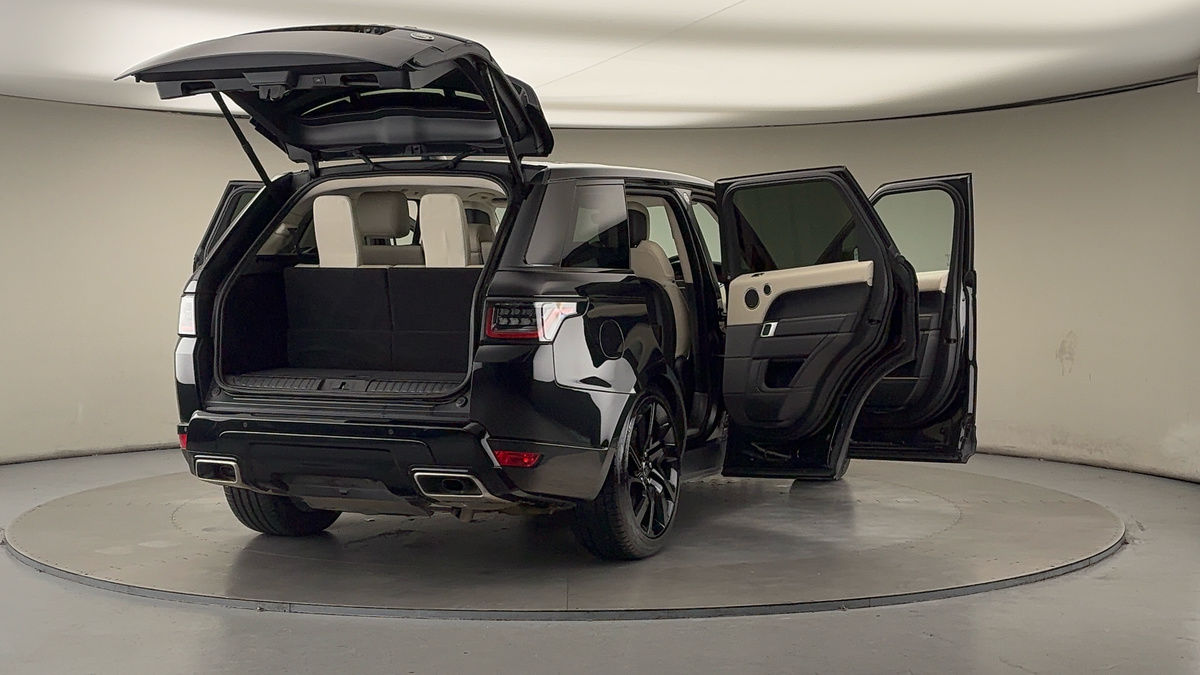 More views of Land Rover Range Rover Sport