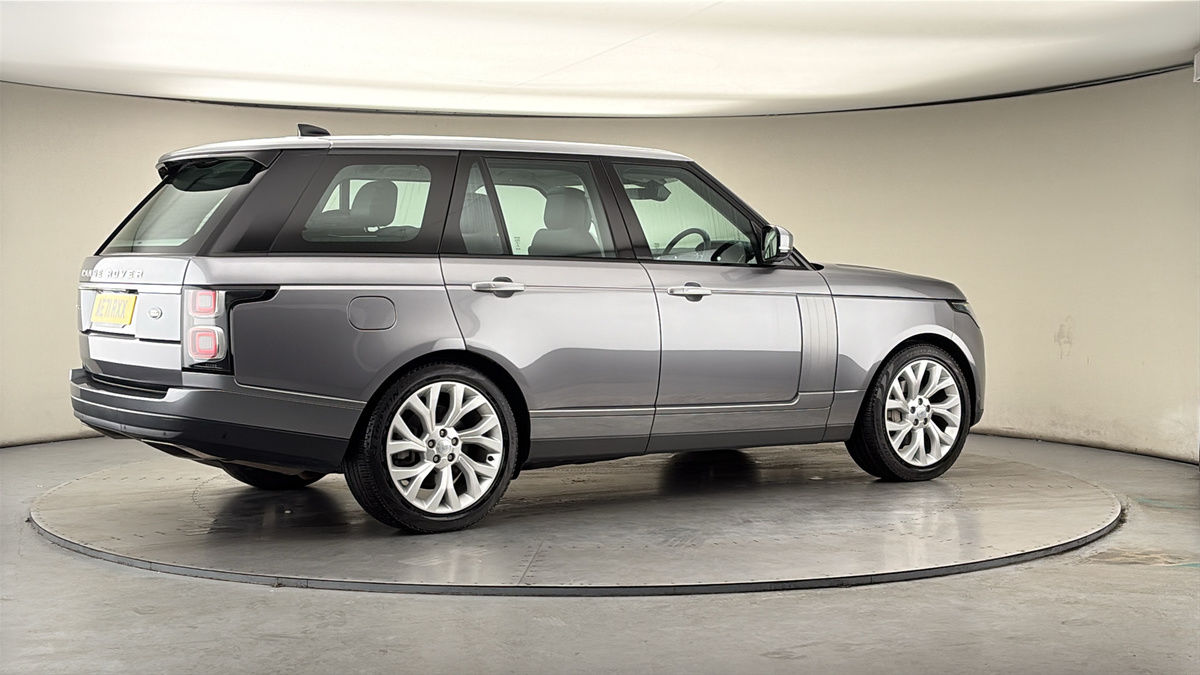 More views of Land Rover Range Rover