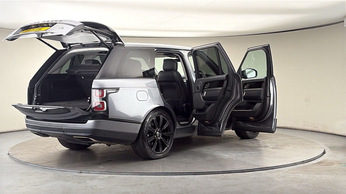 More views of Land Rover Range Rover