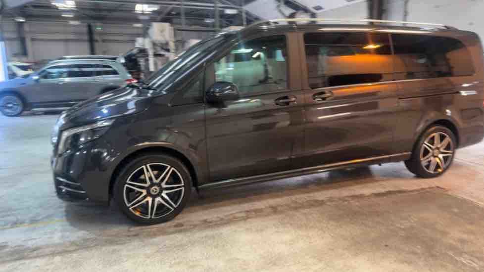 More views of Mercedes-Benz V Class