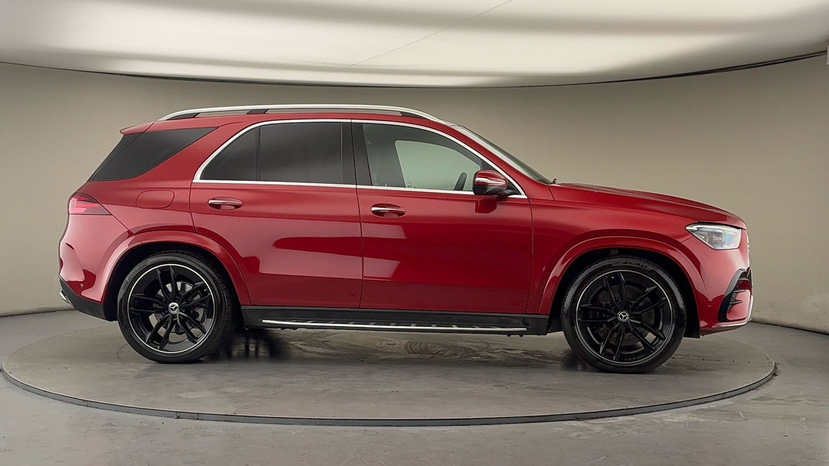 More views of Mercedes-Benz GLE