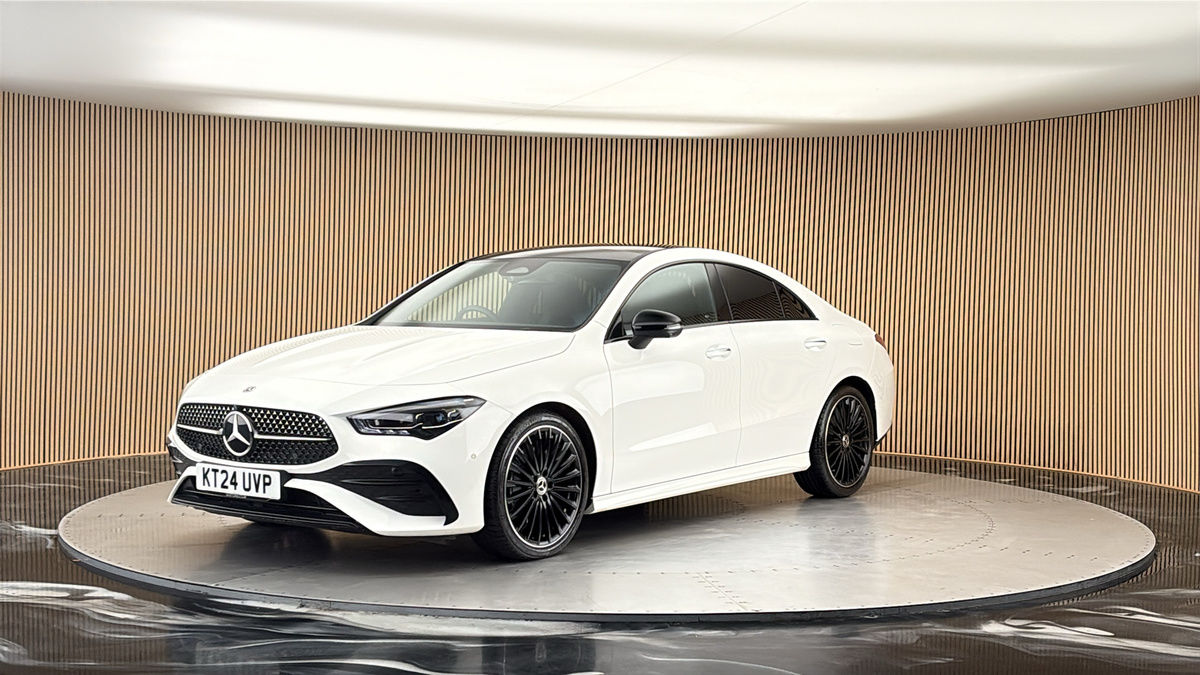 More views of Mercedes-Benz CLA