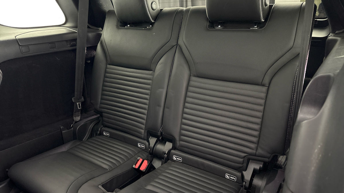 Land Rover Discovery Image 26