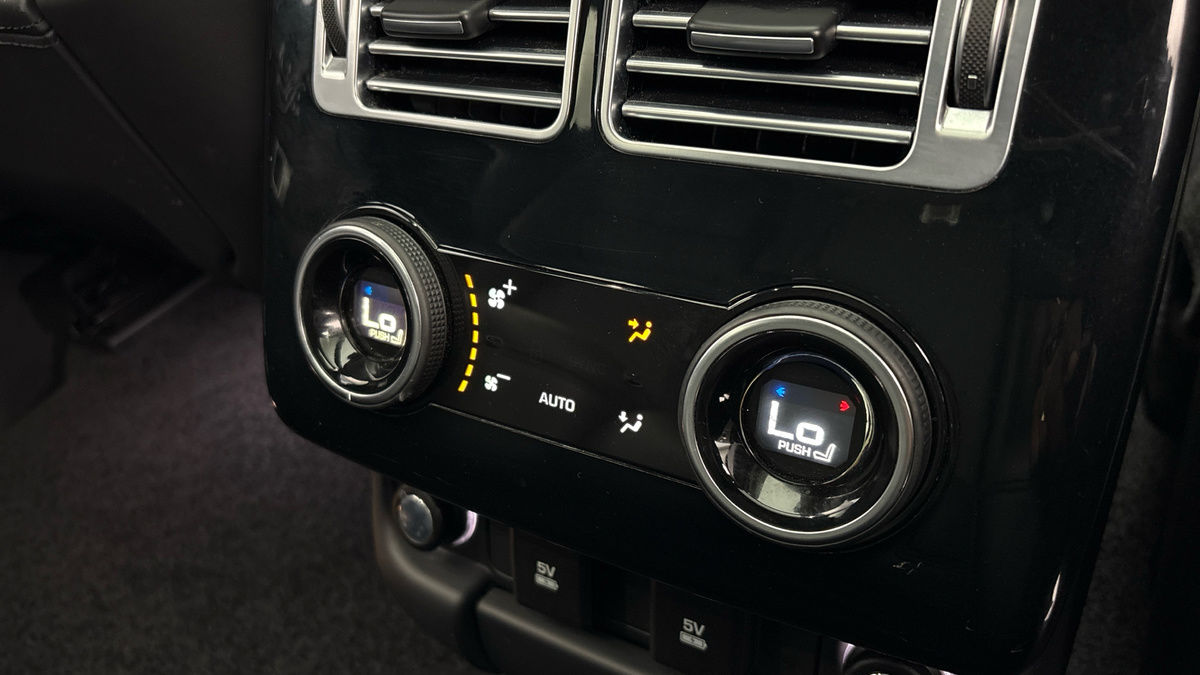 Land Rover Range Rover Image 28