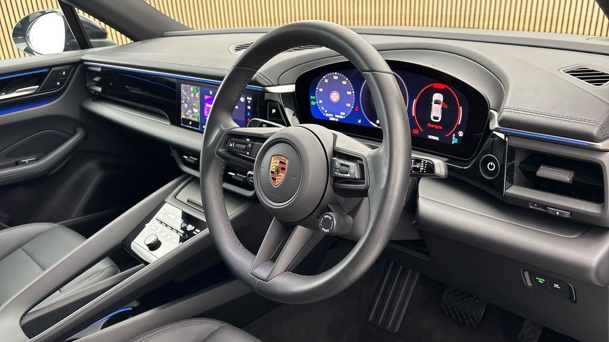 Porsche Macan Image 5