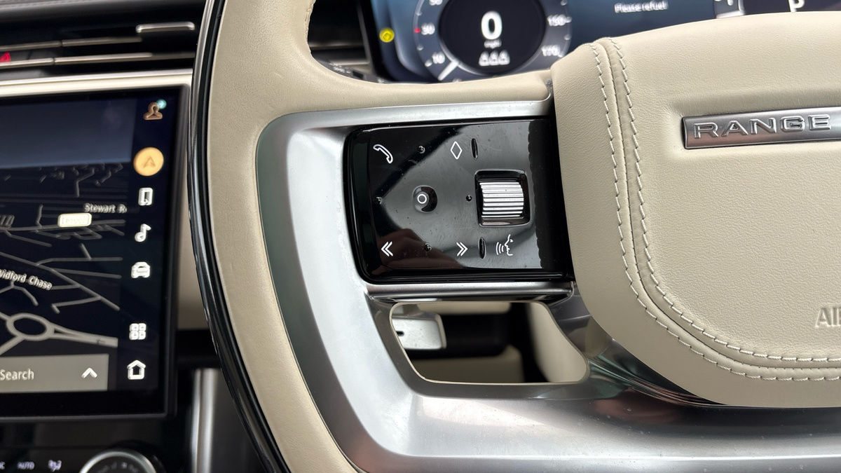 Land Rover Range Rover Image 26