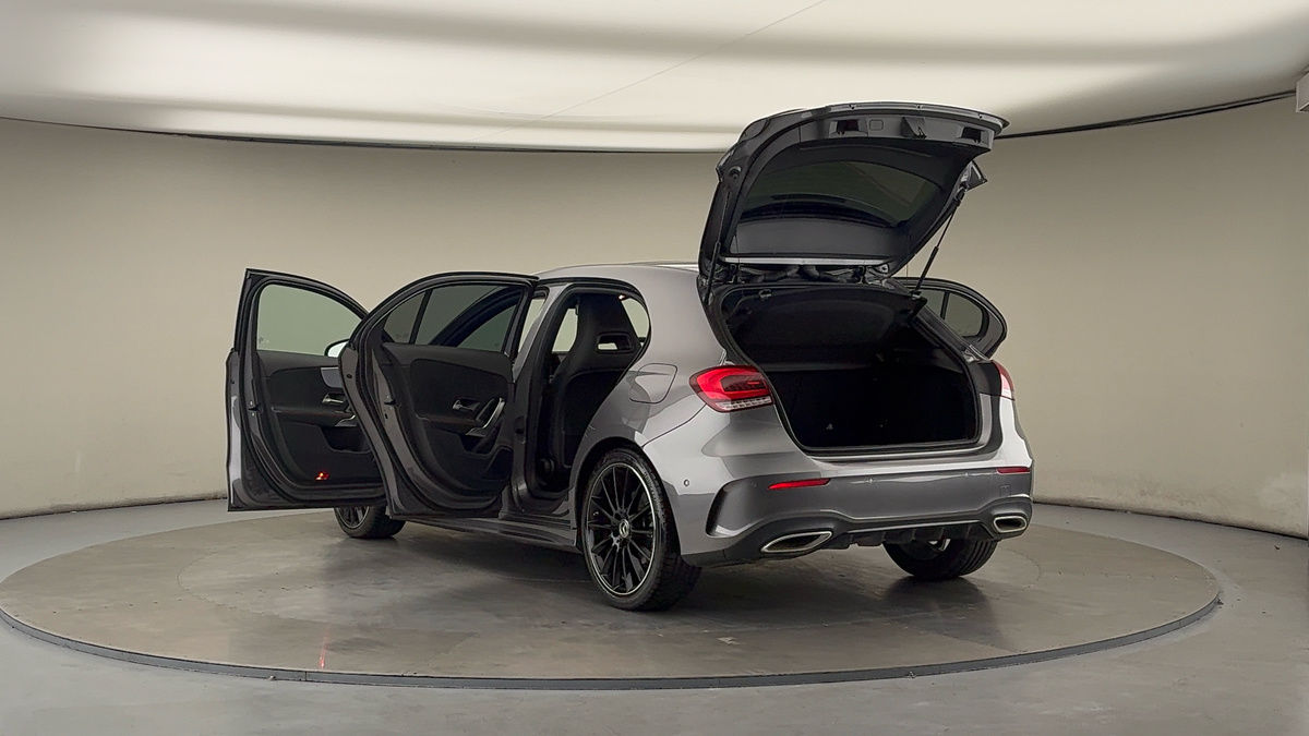 Mercedes-Benz A Class Image 23