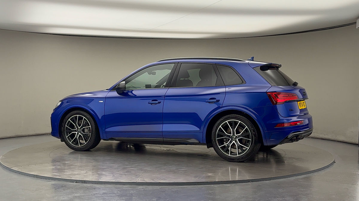 More views of Audi Q5