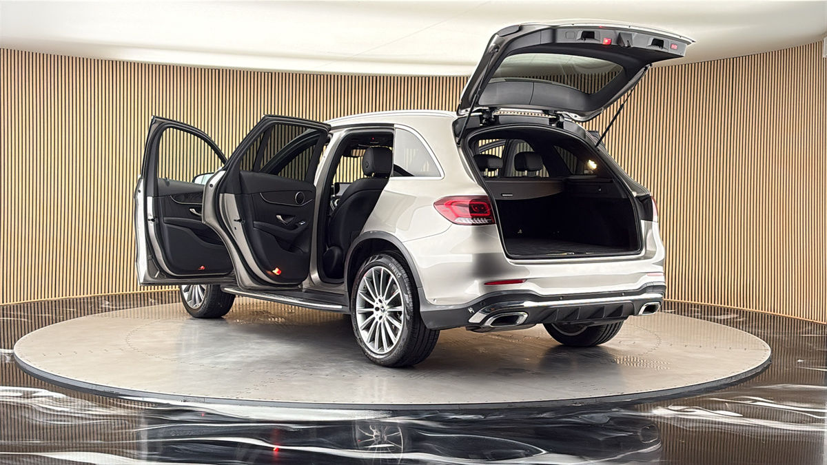 Mercedes-Benz GLC Image 23
