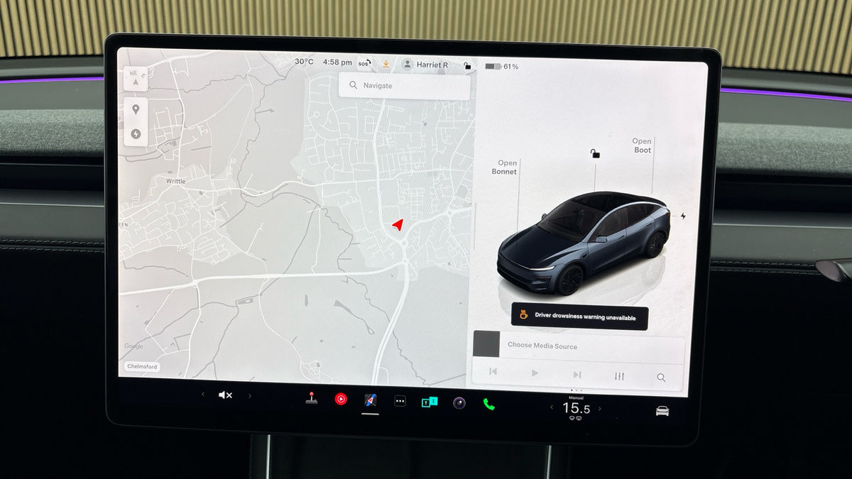 Tesla Model Y Image 17