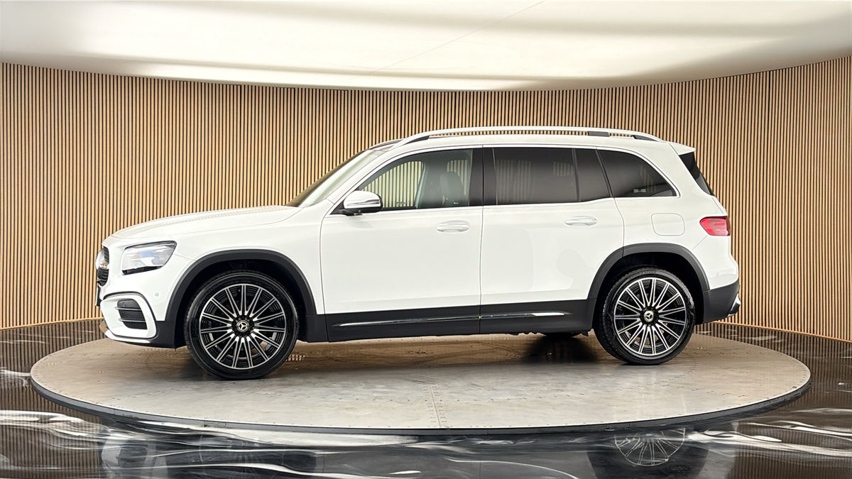 More views of Mercedes-Benz GLB
