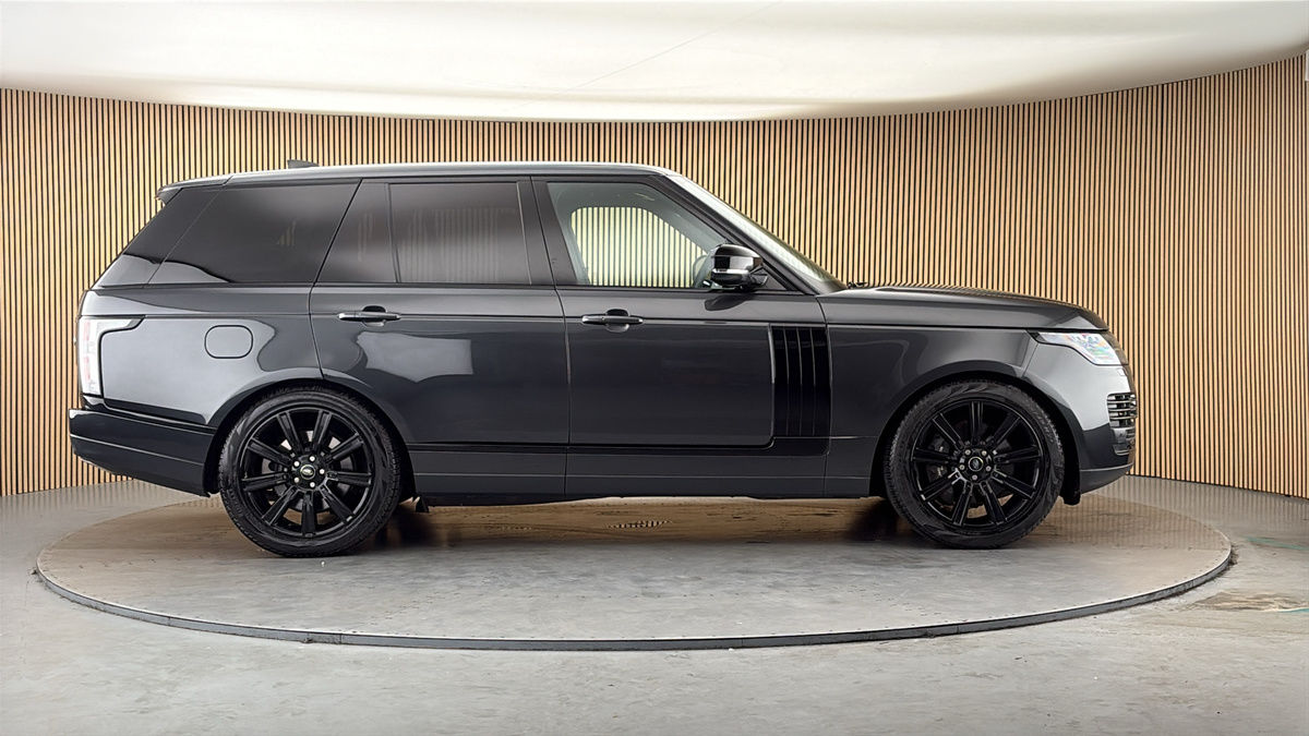 Land Rover Range Rover Image 16