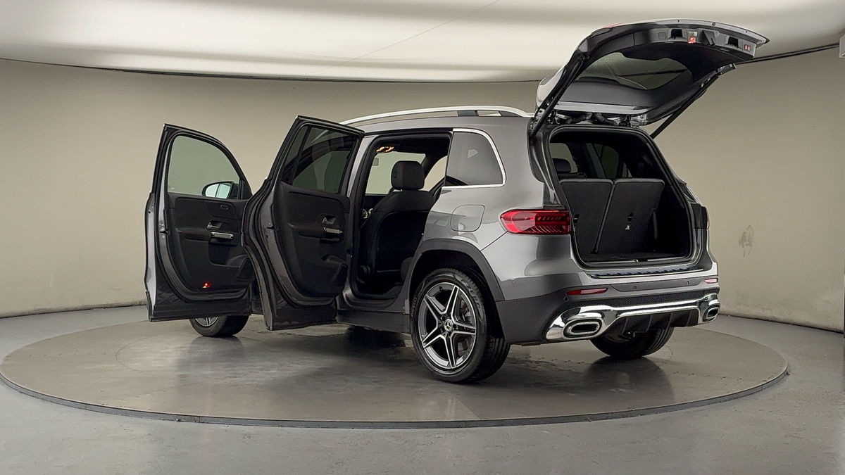 More views of Mercedes-Benz GLB