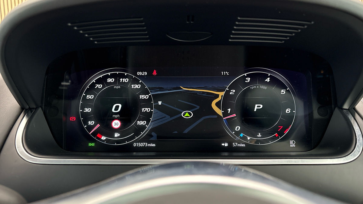 Jaguar F-Type Image 32