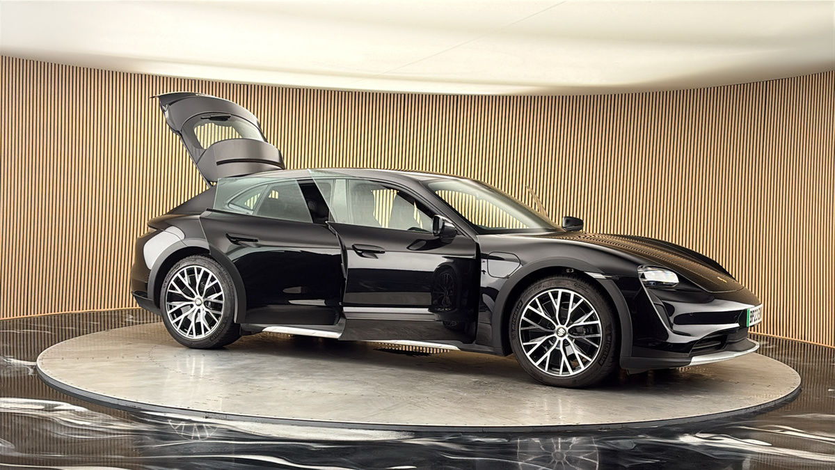 More views of Porsche Taycan