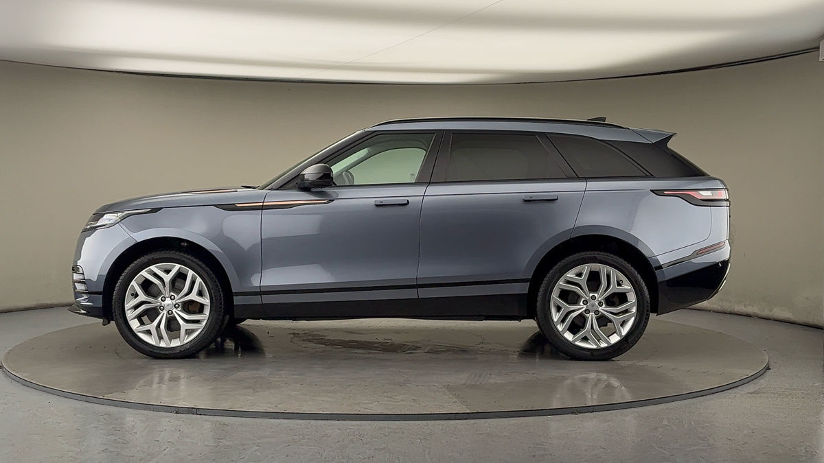 Land Rover Range Rover Velar Image 15