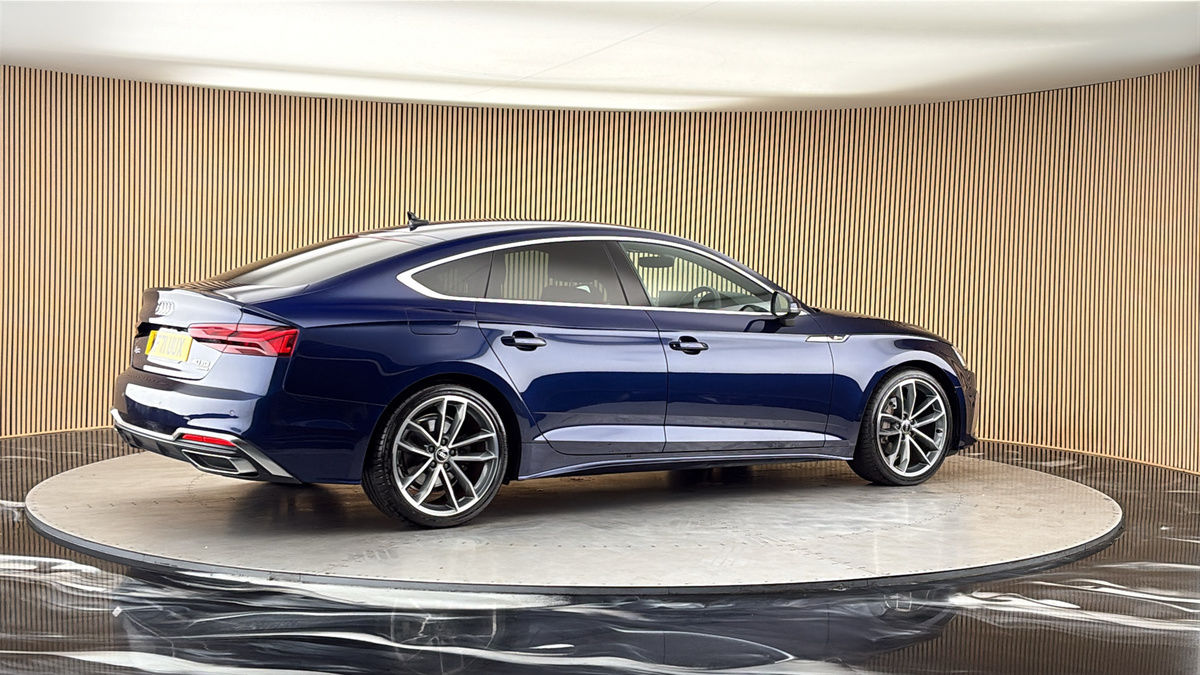 More views of Audi A5