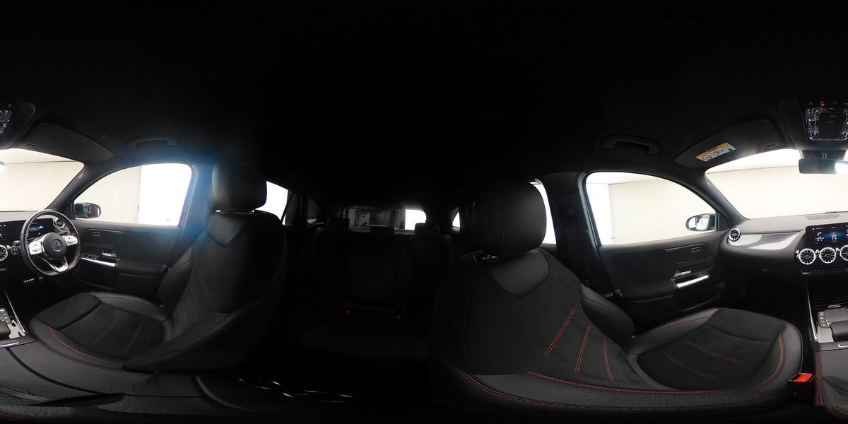 More views of Mercedes-Benz GLA