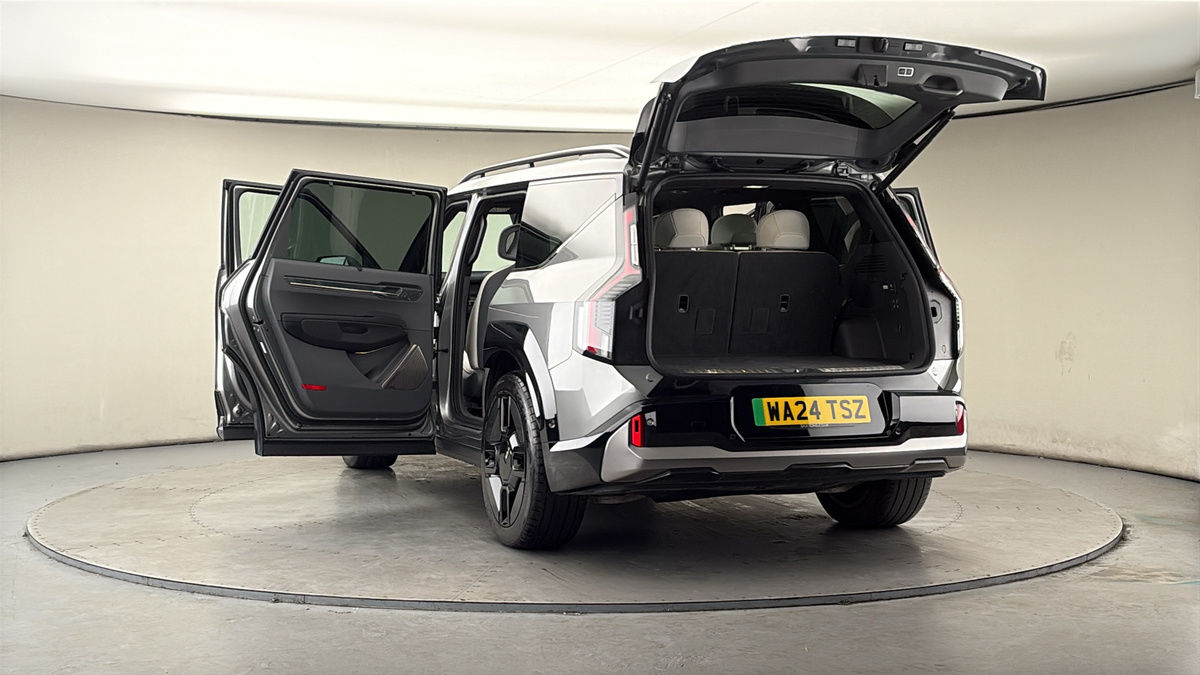 More views of Kia EV9