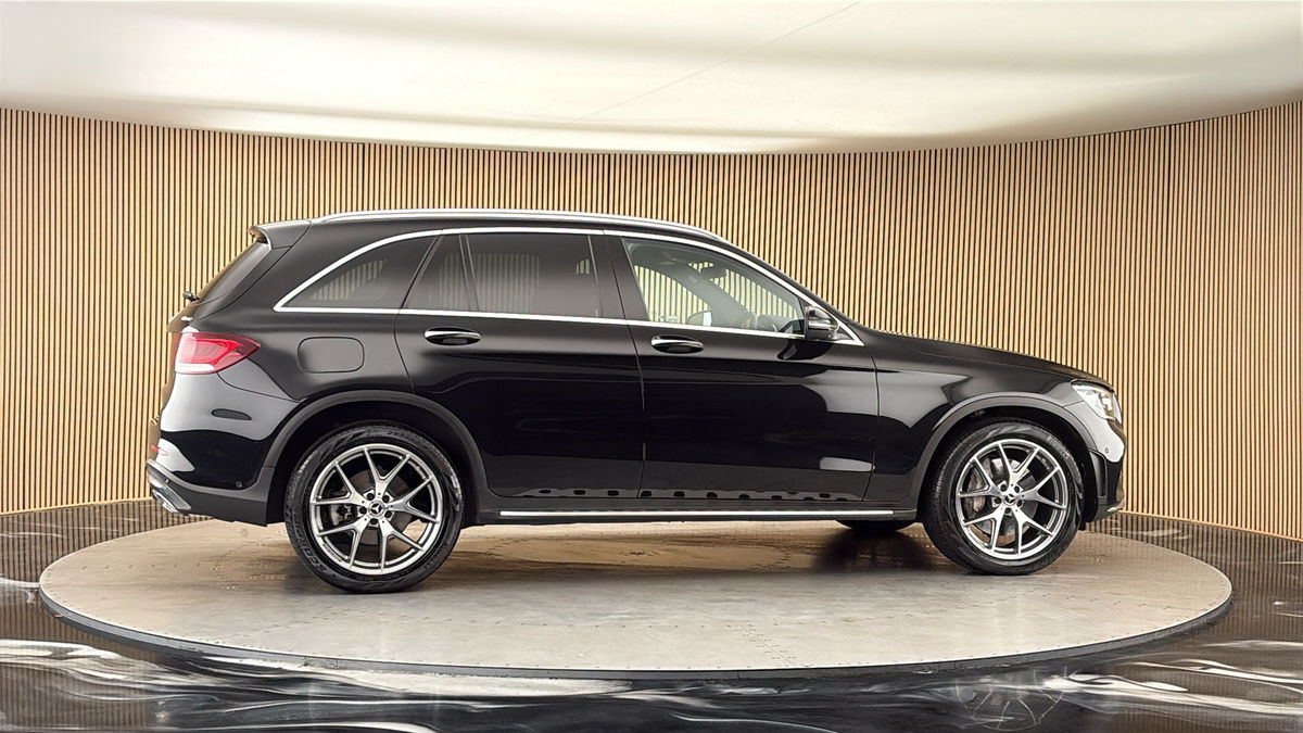 More views of Mercedes-Benz GLC