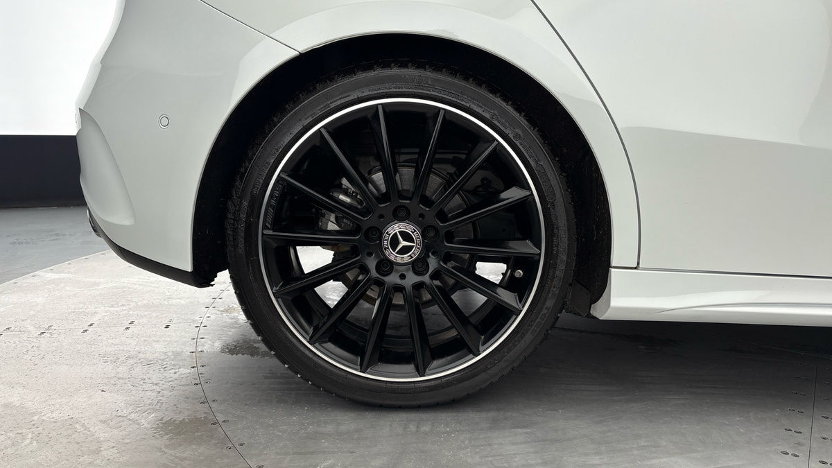 Mercedes-Benz A Class Image 10