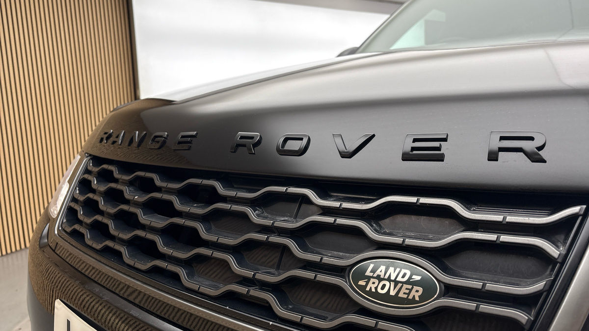 Land Rover Range Rover Sport Image 24