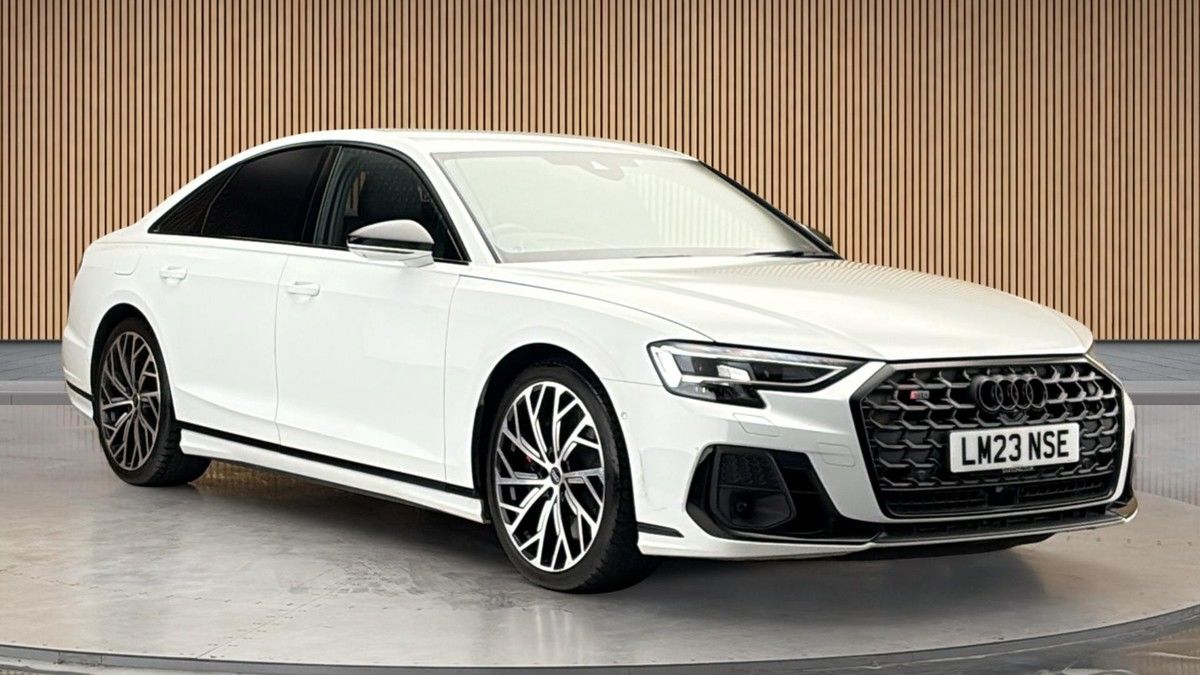 Audi S8 2023