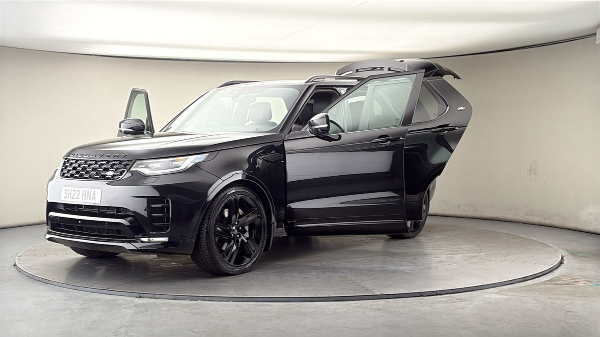 More views of Land Rover Discovery