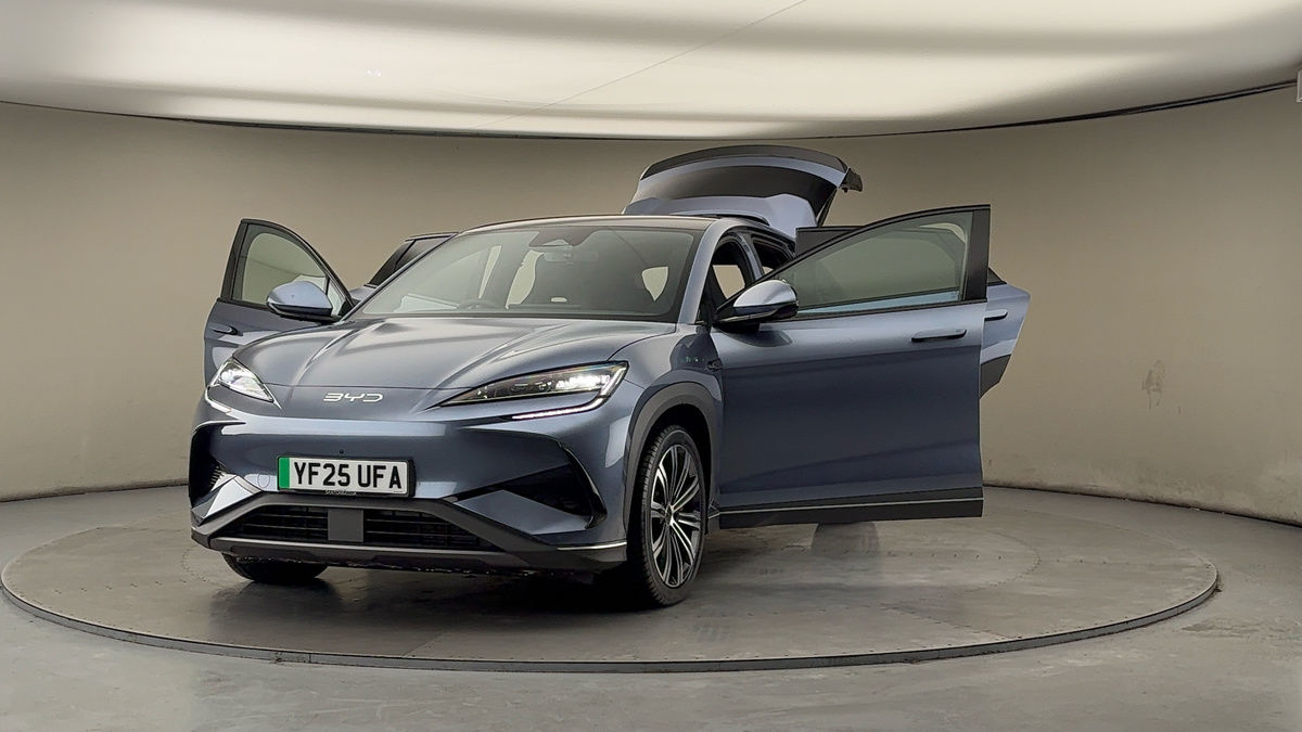 More views of BYD Sealion 7