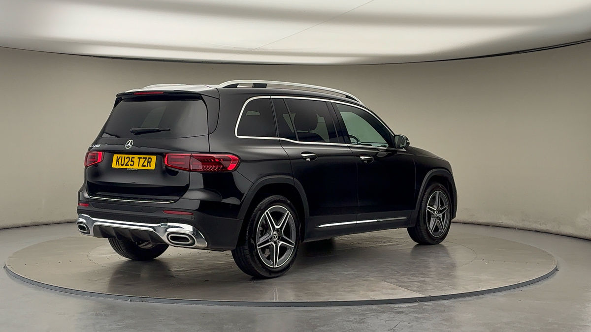 More views of Mercedes-Benz GLB