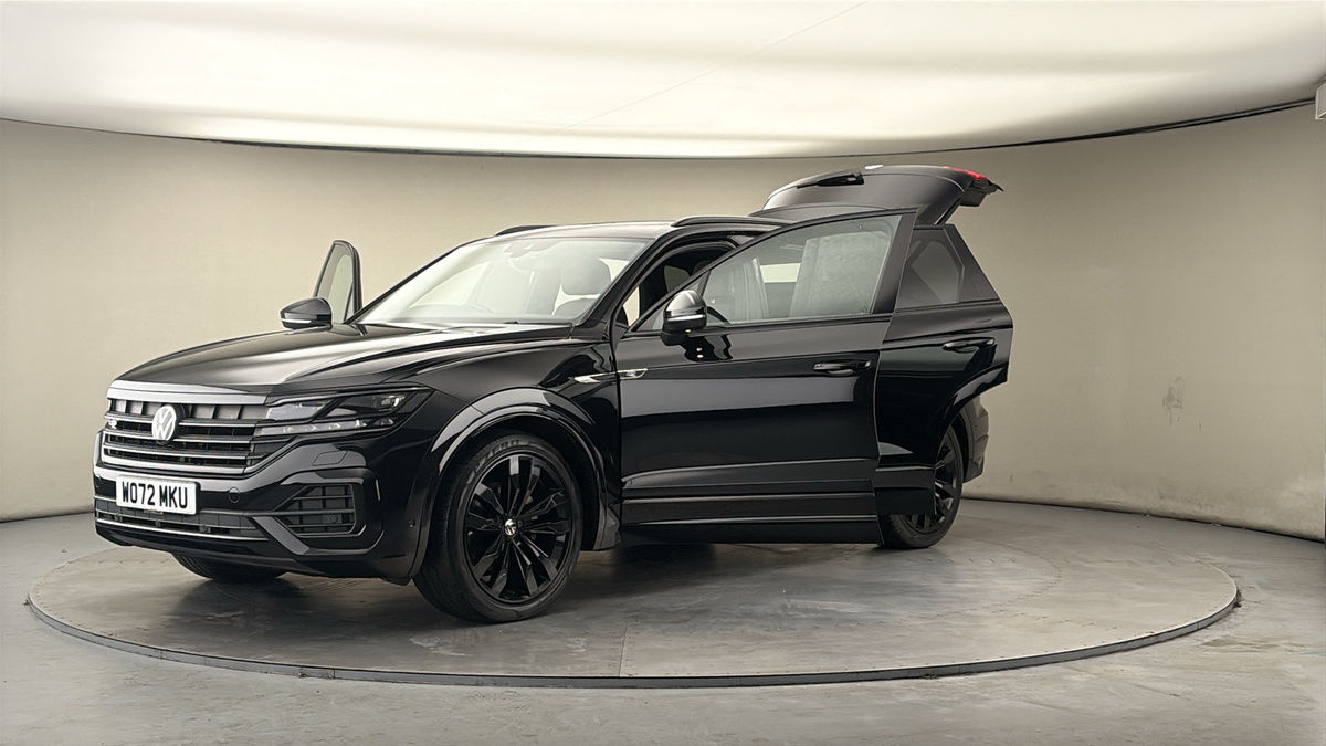 Volkswagen Touareg Image 22