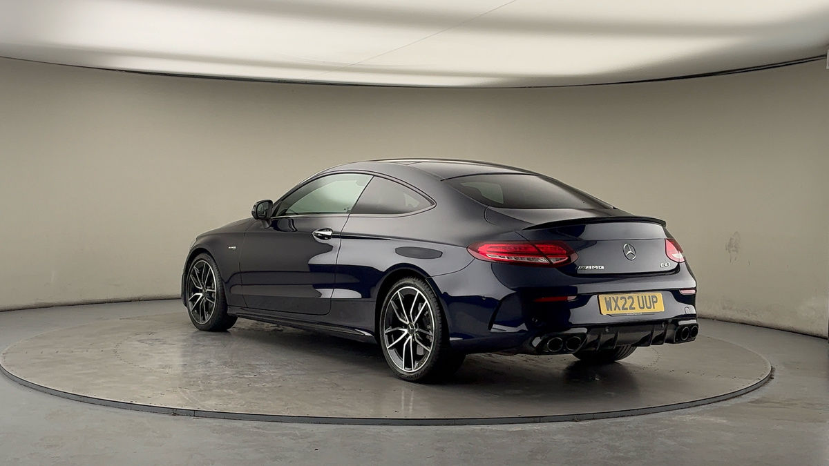 Mercedes-Benz C Class Image 2