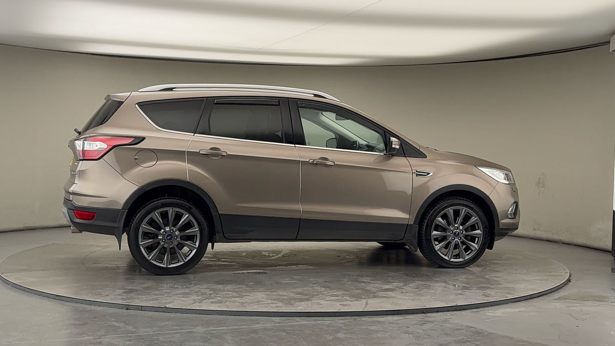 More views of Ford Kuga