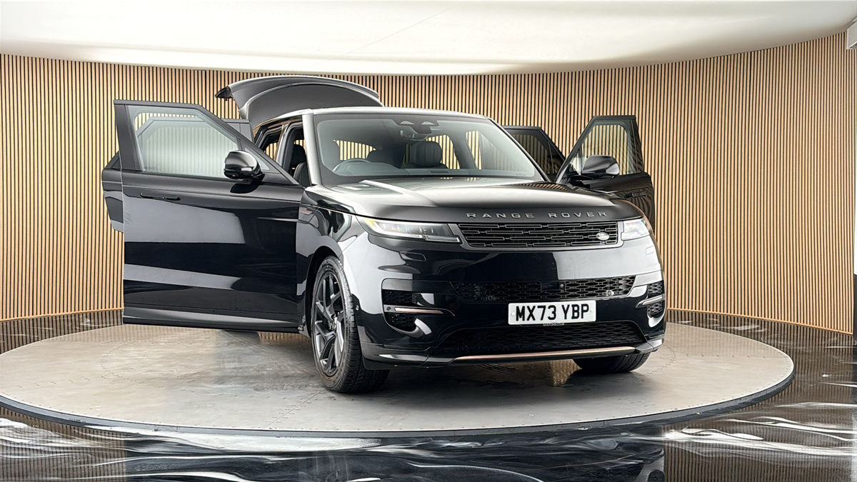 More views of Land Rover Range Rover Sport