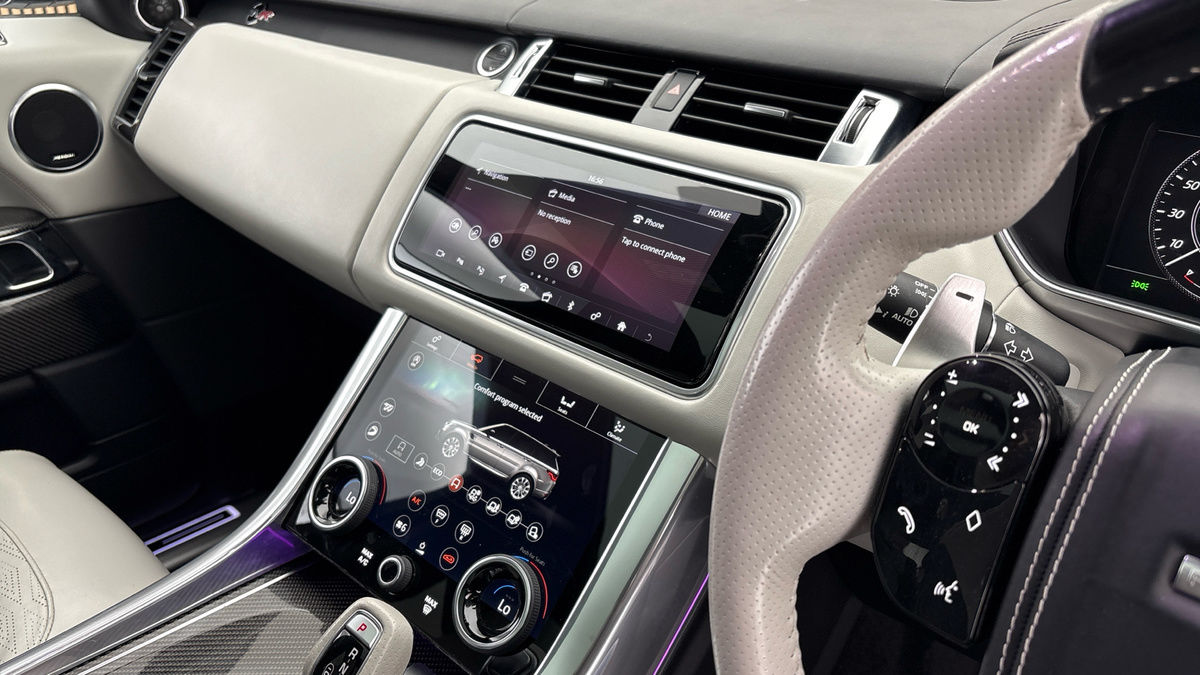 Land Rover Range Rover Sport Image 18