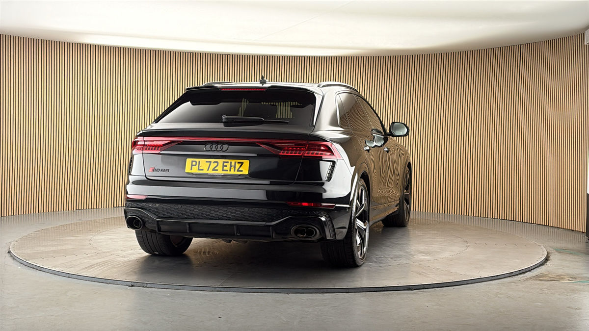 More views of Audi RSQ8