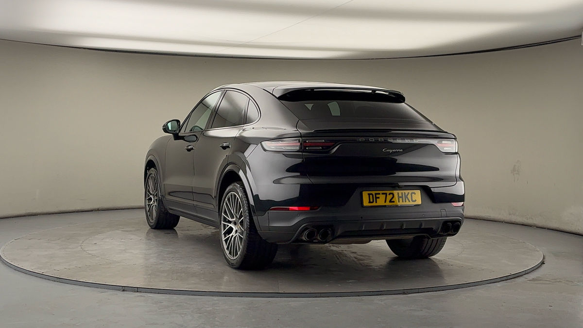 More views of Porsche Cayenne