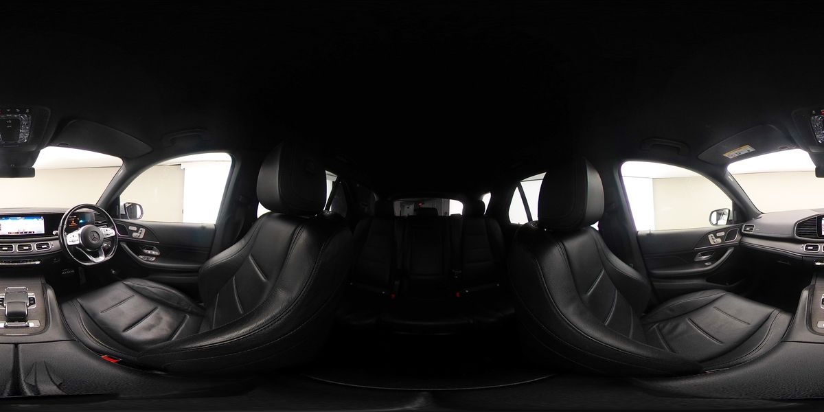 More views of Mercedes-Benz GLE