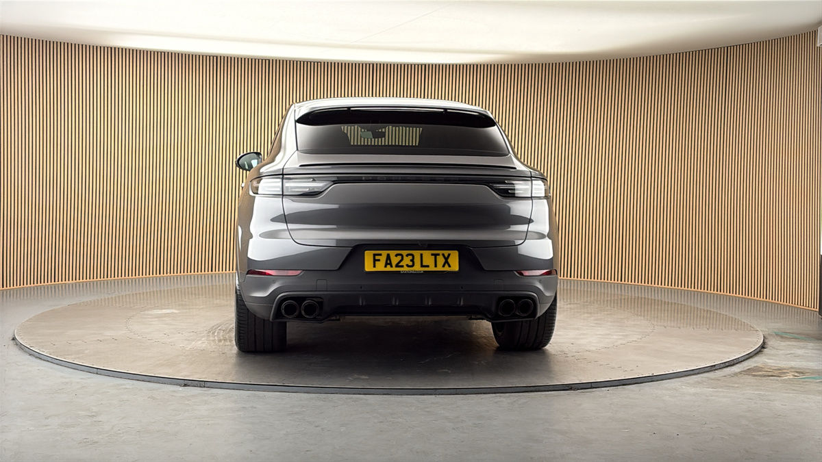 More views of Porsche Cayenne