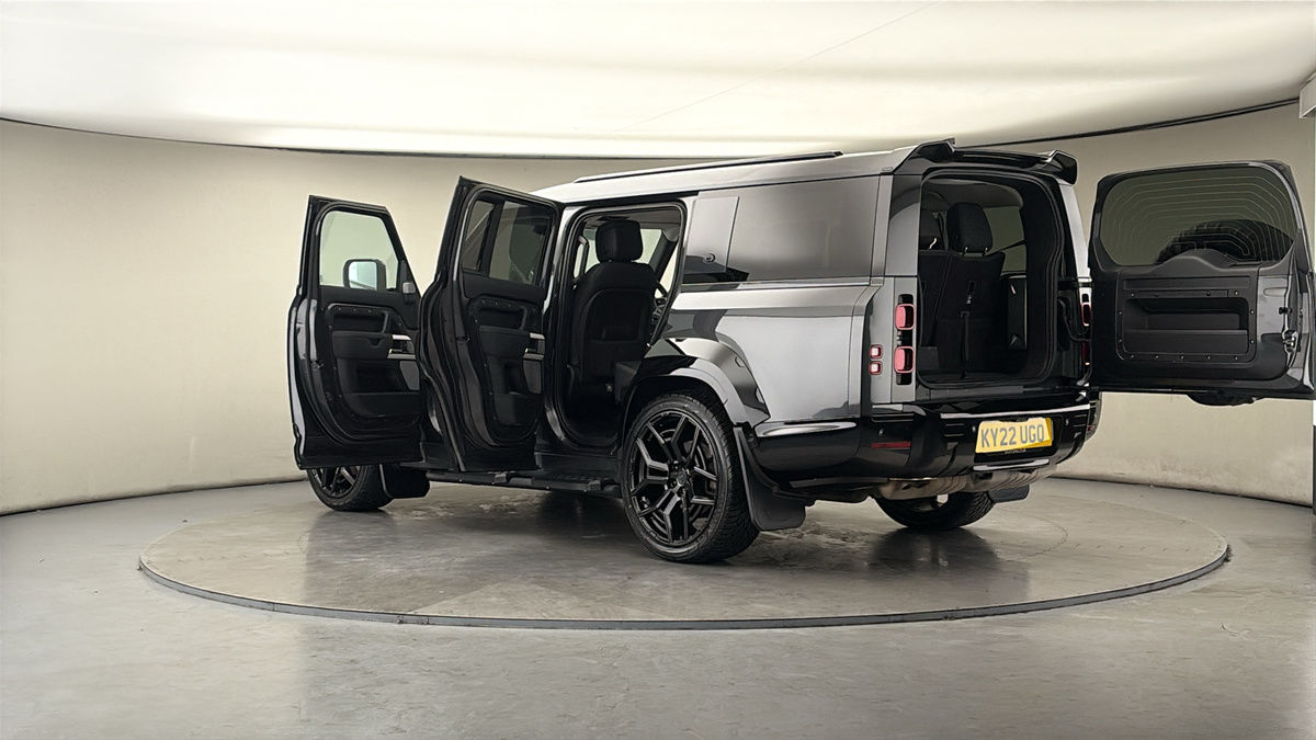 More views of Land Rover Defender 130