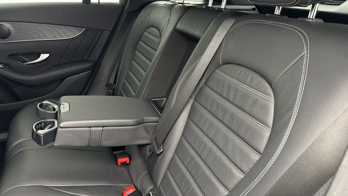 Mercedes-Benz GLC Image 9